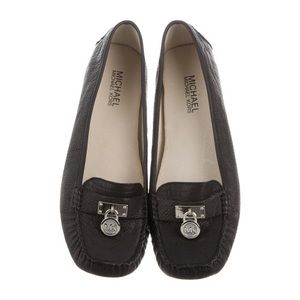 MICHEAL MICHAEL KORS Leather Pad-Lock Flats